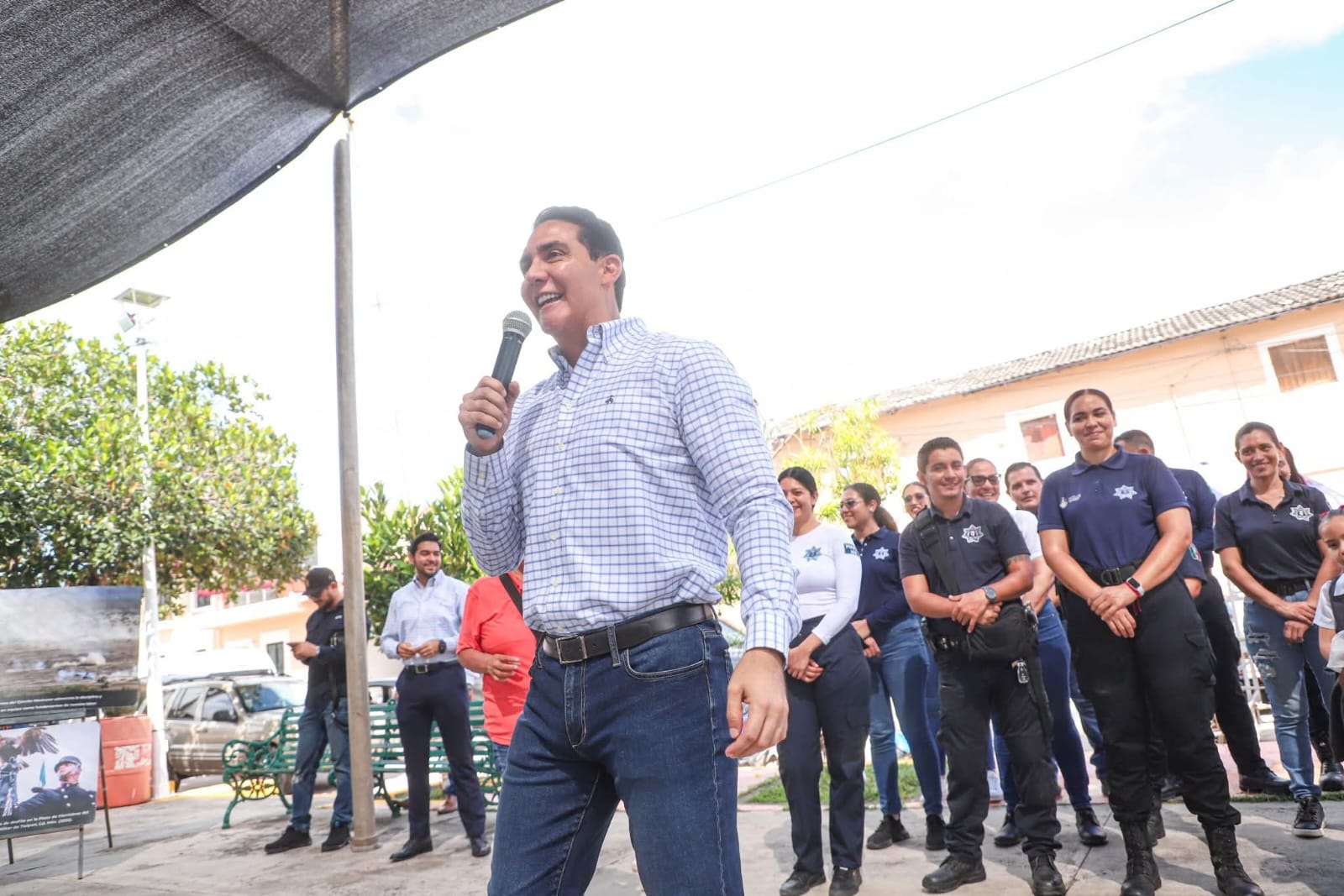 Sí al desarme, sí a la paz”: Héctor Santana impulsa jornada de canje de armas en Valle de Banderas