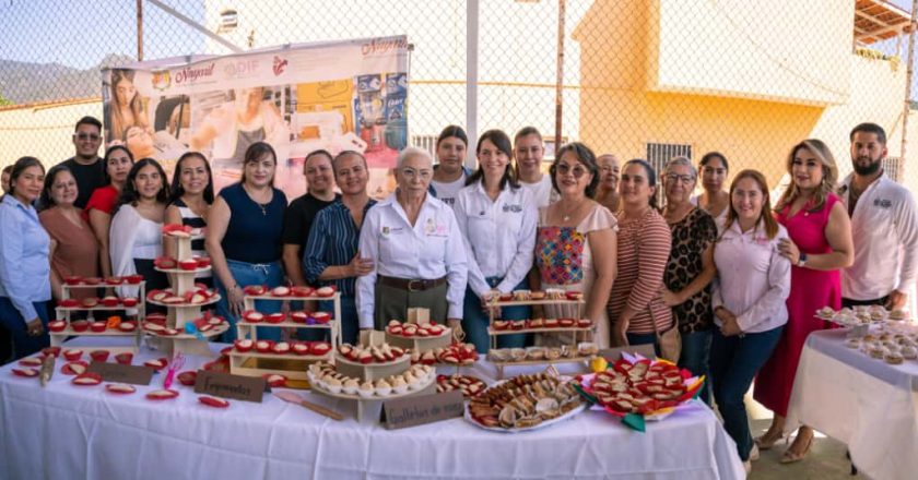 Beatriz Estrada lleva justicia social y salud a los hogares de Amatlán de Cañas