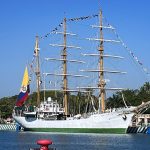 Puerto Vallarta recibe a buque de la Armada de Colombia