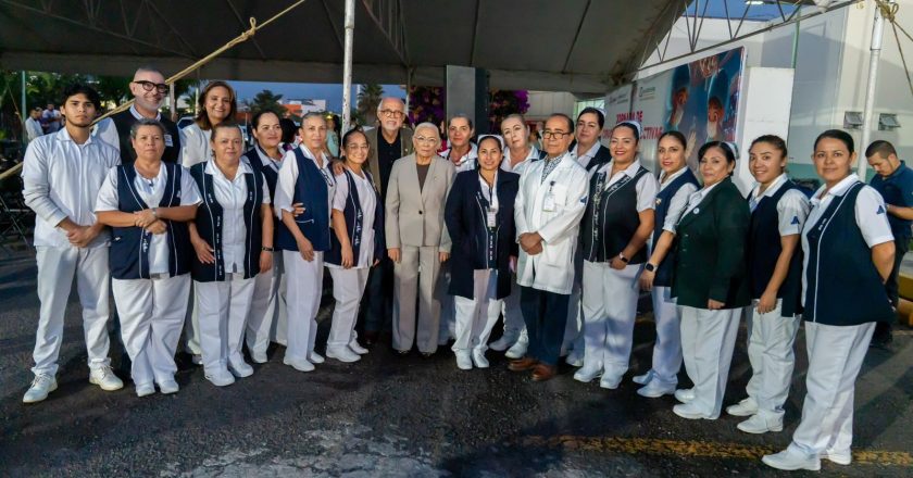Beatriz Estrada y Miguel Ángel Navarro encabezan arranque de cirugías reconstructivas