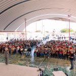 Acerca Beatriz Estrada la magia de la Navidad a clubes de la tercera edad