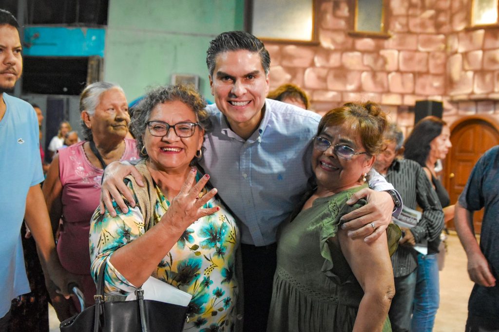 El pueblo nayarita sigue dialogando con el Senador Pável Jarero