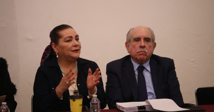 La Comisión Presidencial para la Reforma Electoral recibe propuestas del INE