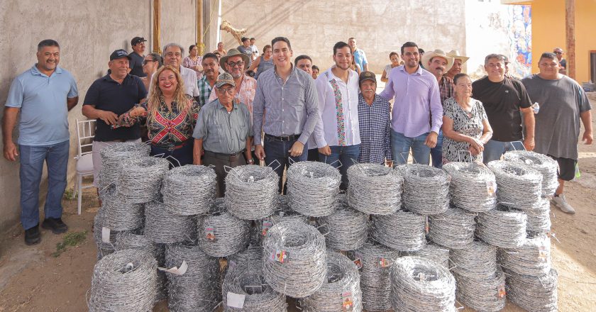 Anuncia Héctor Santana ampliación a seis carriles de la carretera San Vicente-Mezcales para 2027