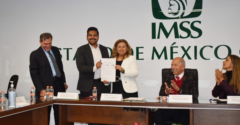 IMSS firma escrituras de tres terrenos donde construirá Centros de Educación y Cuidado Infantil
