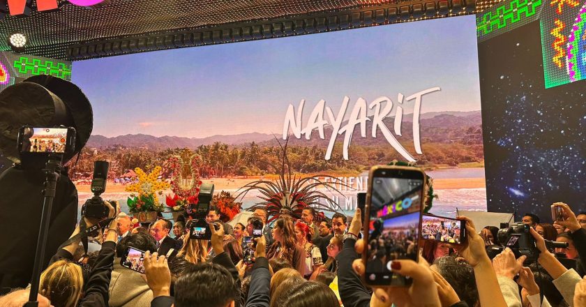 Nayarit y Madrid se hermanan a través del arte wixárika en la Puerta del Sol