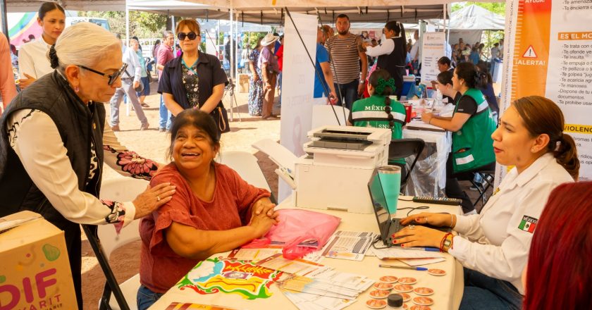 Beatriz Estrada mejora la calidad de vida de las familias de El Jicote