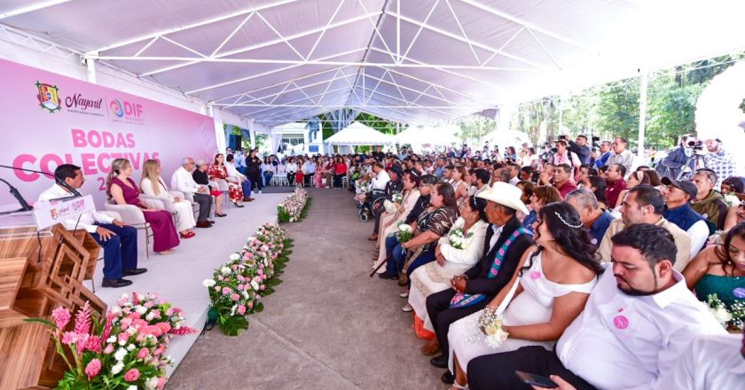 Beatriz Estrada y Miguel Ángel Navarro encabezan las Bodas Colectivas 2026 en el parque La Loma