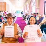 Beatriz Estrada festejó el Día de San Valentín en la Alameda de las y los Abuelos