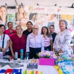 Beatriz Estrada acerca bienestar integral a familias de la colonia Puerta de la Laguna, en Tepic