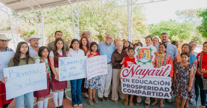 Navarro Quintero y Beatriz Estrada fortalecen infraestructura educativa en Presidio de los Reyes