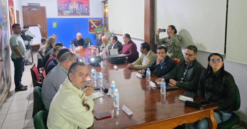 Se mantiene coordinación activa en la red carretera estatal y federal: Navarro