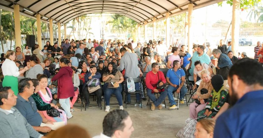 En Audiencia Ciudadana en Mezcales alcalde pidió atención a sus funcionarios