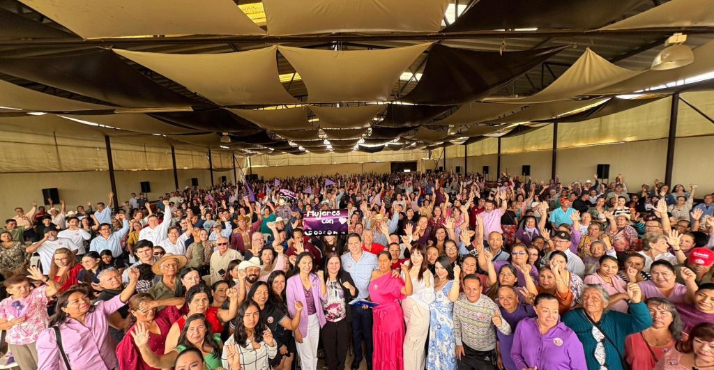 Respaldan en Ixtlán a Héctor Santana más de 3 mil mujeres