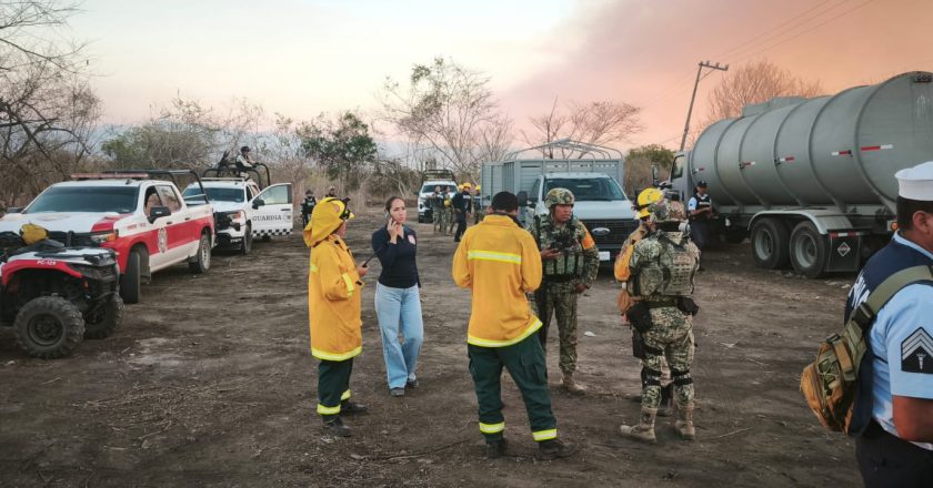 Protección Civil y corporaciones federales refuerzan labores para sofocar incendios en BadeBa