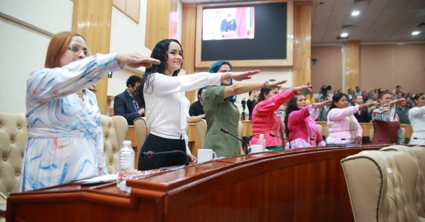 Listo el Congreso para el Parlamento de Mujeres de Nayarit