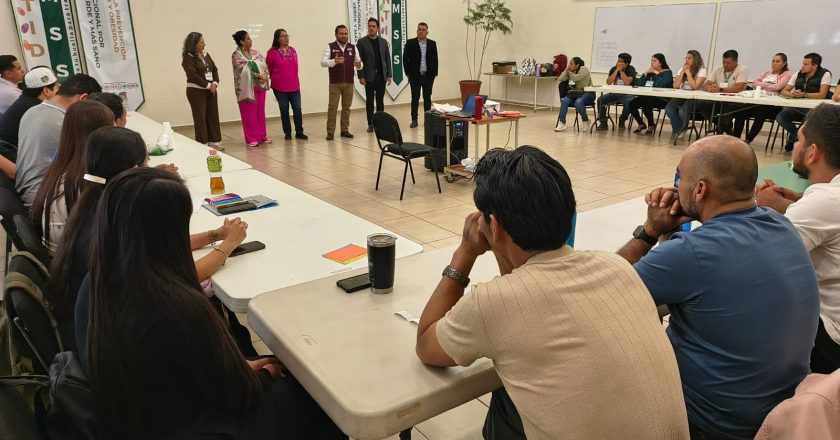 Capacita IMSS Nayarit a personal en competencias humanísticas