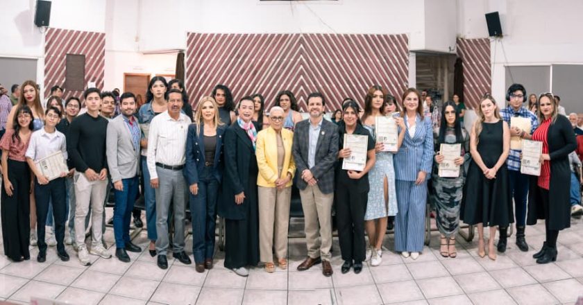 Beatriz Estrada brinda respeto e inclusión a personas transgénero