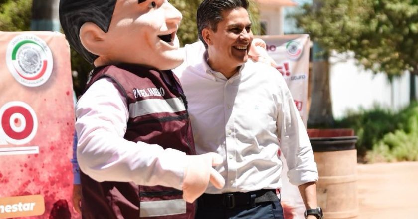 Pável Jarero convoca a reflexionar sobre inteligencia artificial y educación en Nayarit