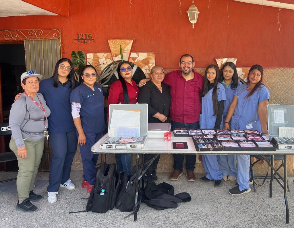 Lleva diputado Jaime cervantes jornada de lentes a Valle de La Cruz
