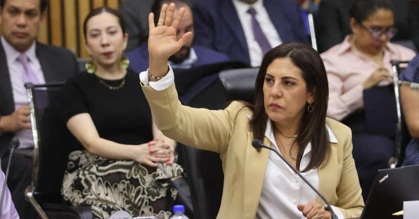 Exposición “Mujeres que Abrieron Camino” visibiliza la evolución de la participación política femenina en México