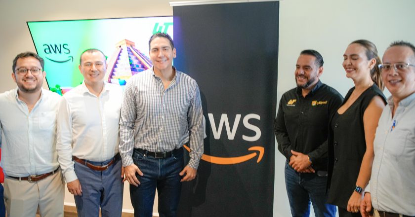 Gobierno de Bahía de Banderas establece alianza con Amazon para fortalecer habilidades tecnológicas