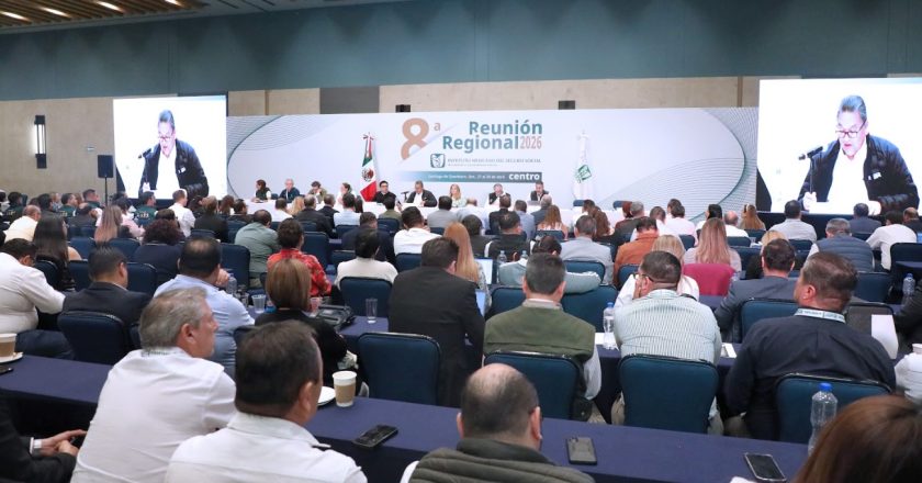 Titulares de la región Centro del IMSS firman 816 compromisos para consolidar la transformación institucional