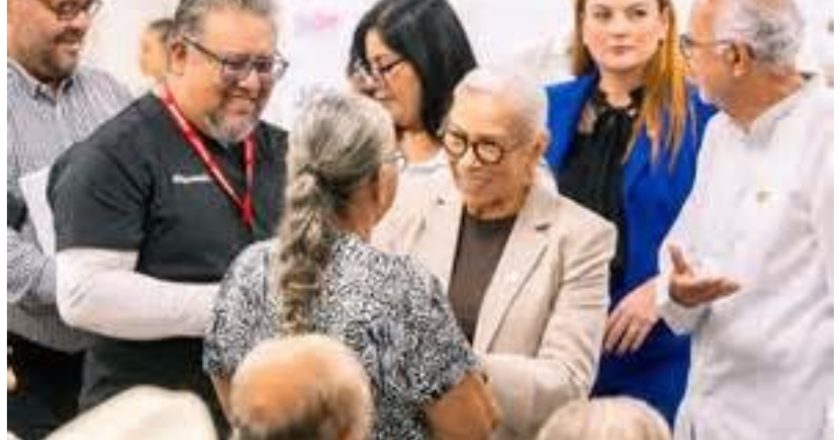 Beatriz Estrada abre caminos de aprendizaje y esperanza para personas con rezago educativo