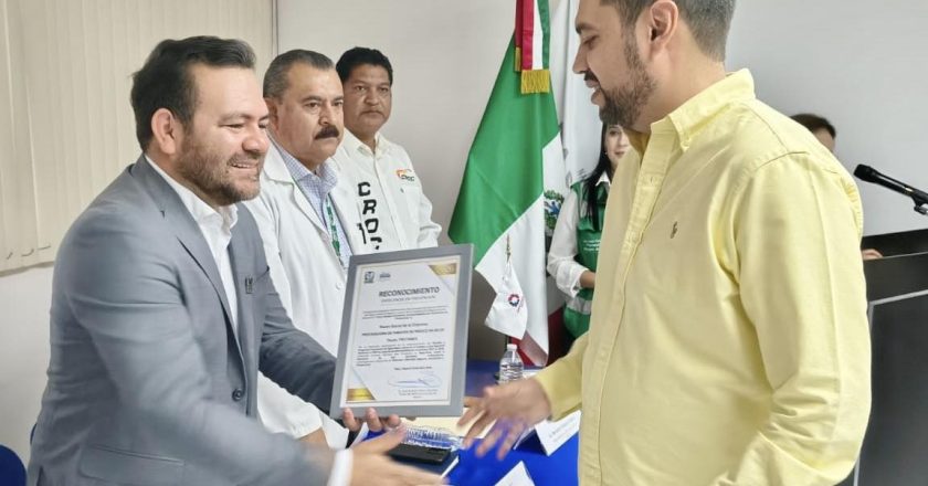 Realizan IMSS y CANACINTRA Foro ELSSA; reconocen a empresas nayaritas 