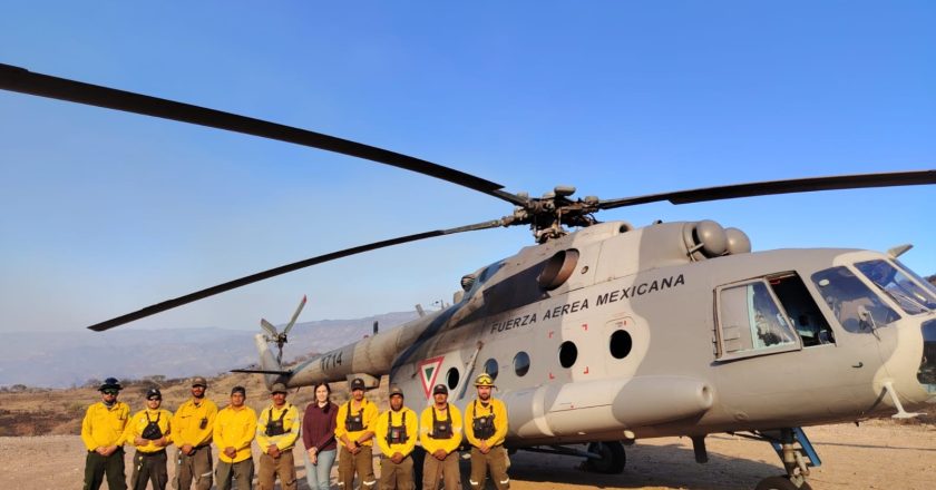 Coordinación entre los tres órdenes de gobierno fortalece combate al incendio en La Yesca