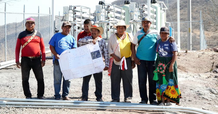 Miguel Ángel Navarro responde a necesidad histórica de agua en Colorado de la Mora