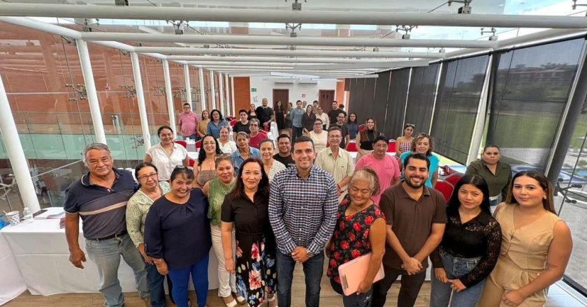 Refuerzan habilidades financieras de PyMEs en Bahía de Banderas