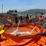 Gobierno de Nayarit apoya en la liquidación de incendio en el relleno sanitario “El Iztete”, en Tepic