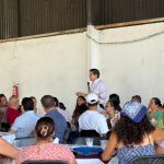 Pável Jarero escucha demanda sobre el panteón municipal en Bahía de Banderas