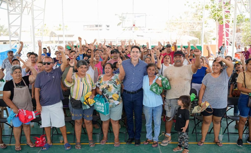 El Mercadito llegó a Punta de Mita para fortalecer la economía de las familias