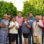 Pavel Jarero continúa en territorio y entrega credenciales a militantes de Morena en Infonavit Los Fresnos