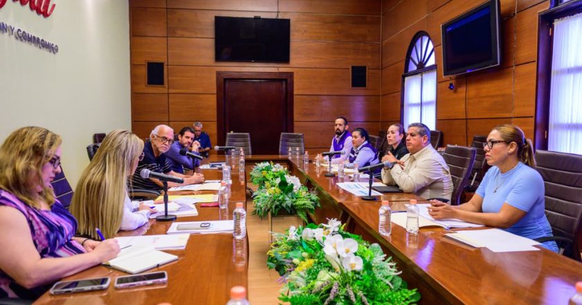 Miguel Ángel Navarro revisa acciones para fortalecer atención y reinserción social de personas privadas de la libertad
