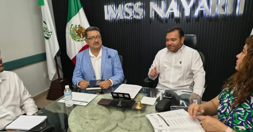 Sostienen IMSS y Sección XXIV del SNTSS en Nayarit reunión bilateral para la atención de temas prioritarios