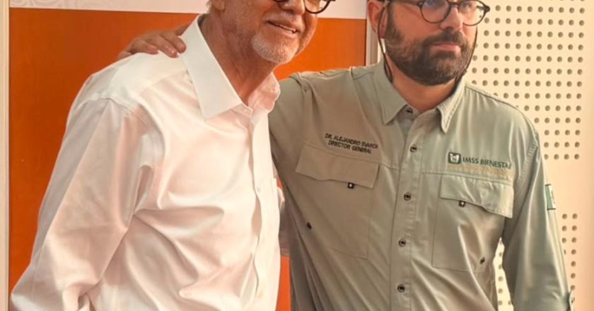 Miguel Ángel Navarro y Alejandro Svarch revisan avances de IMSS-Bienestar en Nayarit