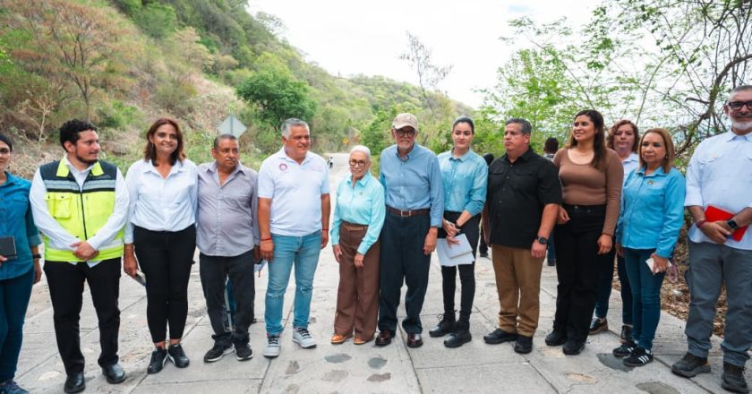 Miguel Ángel Navarro y Beatriz Estrada acercan desarrollo a comunidades del sur de Nayarit