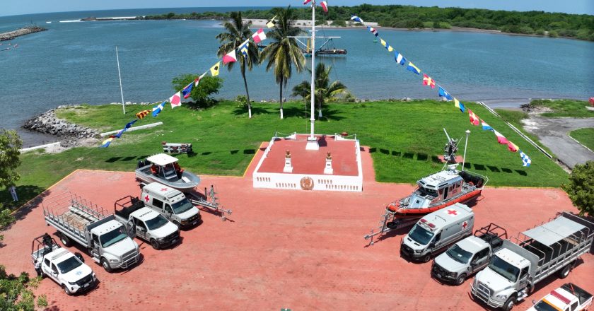 Da inicio “Operación Salvavidas Verano 2026”, en playas de mayor afluencia turística de nuestro país