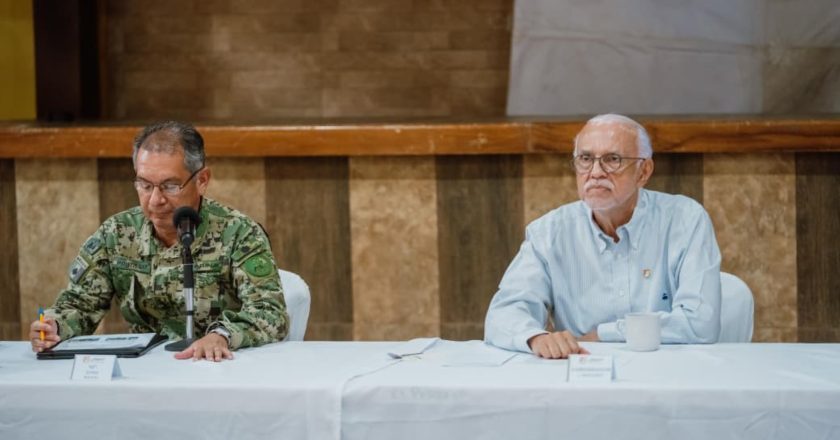 Miguel Ángel Navarro encabeza sesión itinerante de la Mesa de Construcción de la Paz en La Yesca