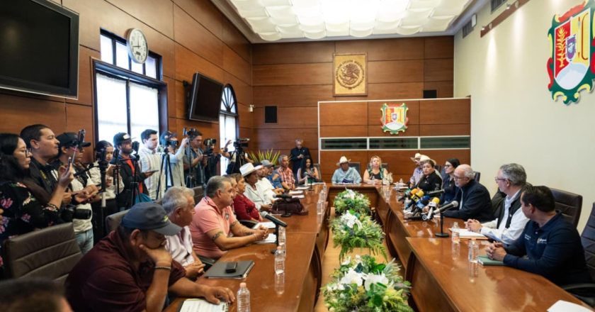 Miguel Ángel Navarro impulsa un transporte público más moderno y con mayores oportunidades para las familias nayaritas