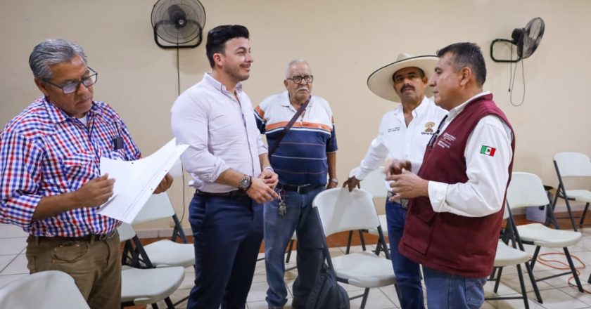 Israel Santillán refrenda su compromiso con los ejidos de Bahía de Banderas