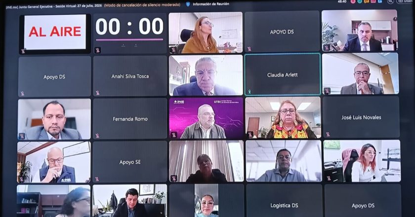 El INE reconoce la trayectoria, el desempeño y los méritos en el Servicio Profesional Electoral Nacional