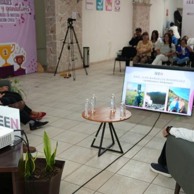 Premia el IEEN la creatividad y el talento democrático de las juventudes