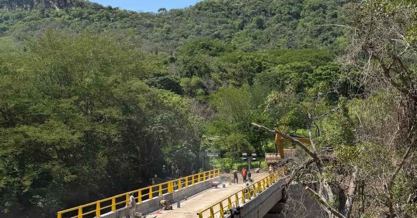 Miguel Ángel Navarro impulsa infraestructura que fortalece la conectividad en la zona serrana de Tepic