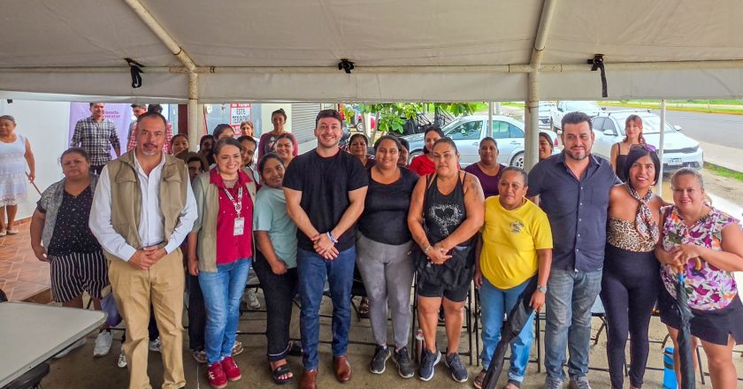 Israel Santillán reafirma el compromiso de Bahía de Banderas con el derecho a una vivienda digna