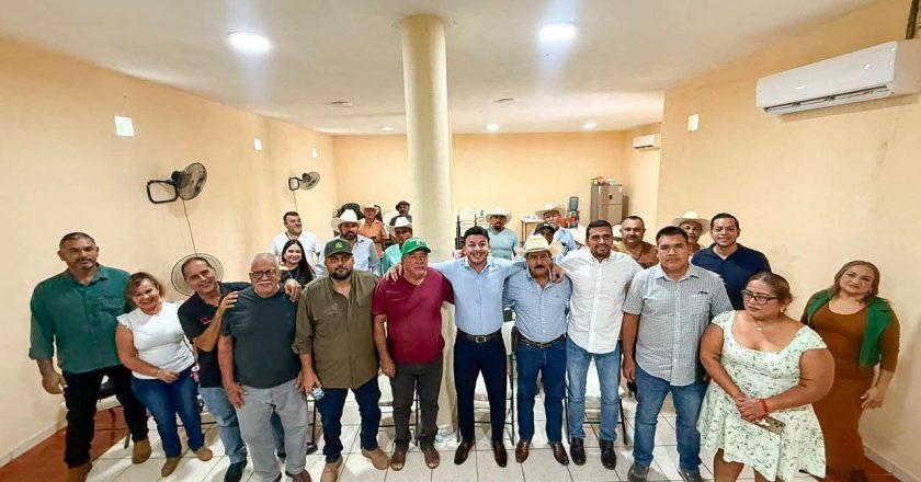 Israel Santillán fortalece el trabajo conjunto con los núcleos agrarios de Bahía de Banderas