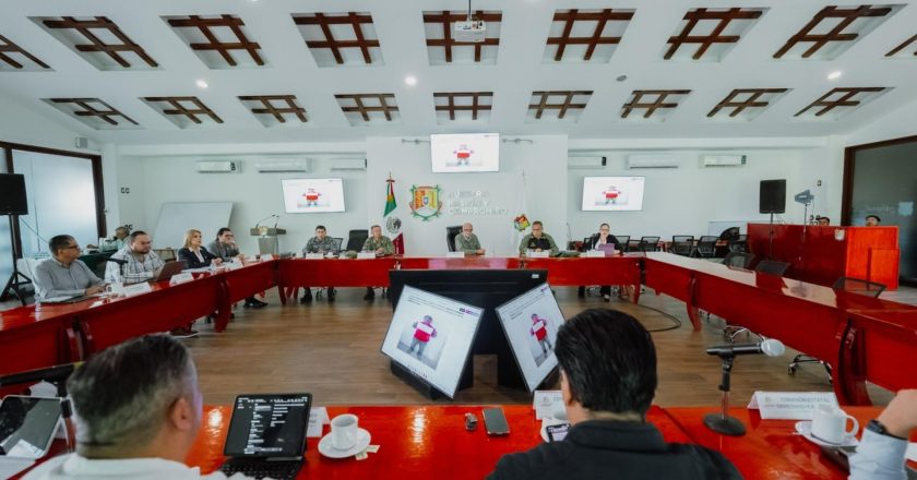Miguel Ángel Navarro destaca la evaluación permanente para fortalecer la seguridad en Nayarit